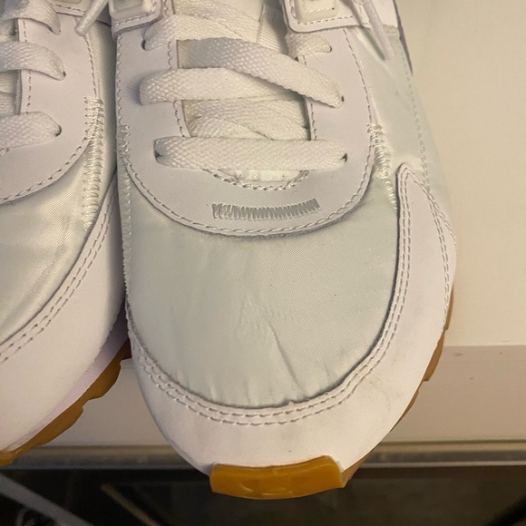 Under Armour Essential White sneakers - Picture 5 of 7